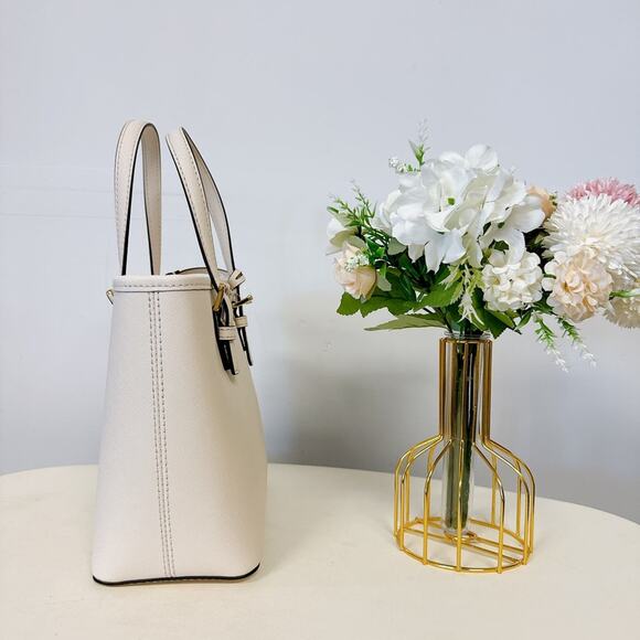 Michael Kors 35T9GTVT0L Jet Set Travel Extra-Small Saffiano Leather IN CREAM - Picture 4 of 6